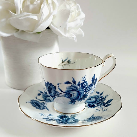 Sandringham Other - Blue and White English Bone China Tea Cup Blue Rose Pattern Made in England